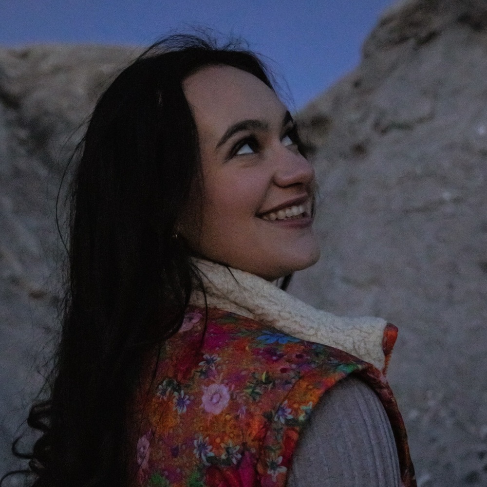 Meet your Posher, Sofia